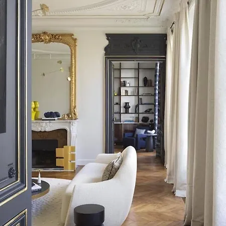 Apartment Champs-elysees Arc De Triomphe Paris