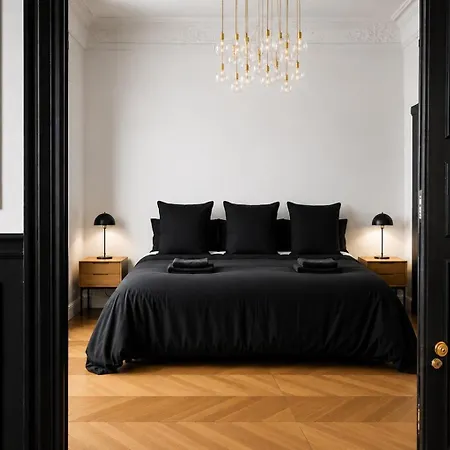 Champs-elysees Arc De Triomphe Apartament Paryż