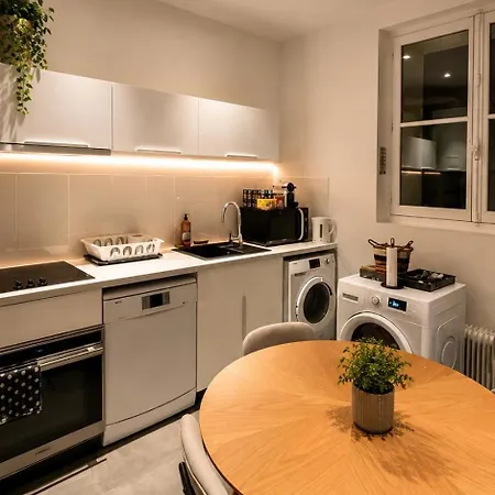 Appartement Champs-élysées Arc De Triomphe *