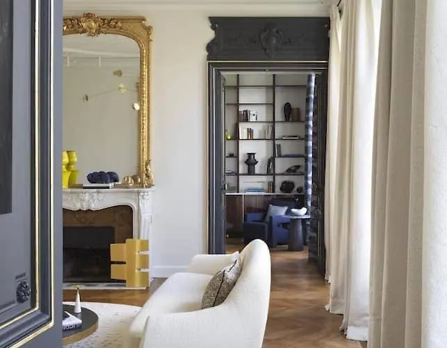 Апартаменты Champs-elysees Arc De Triomphe Париж