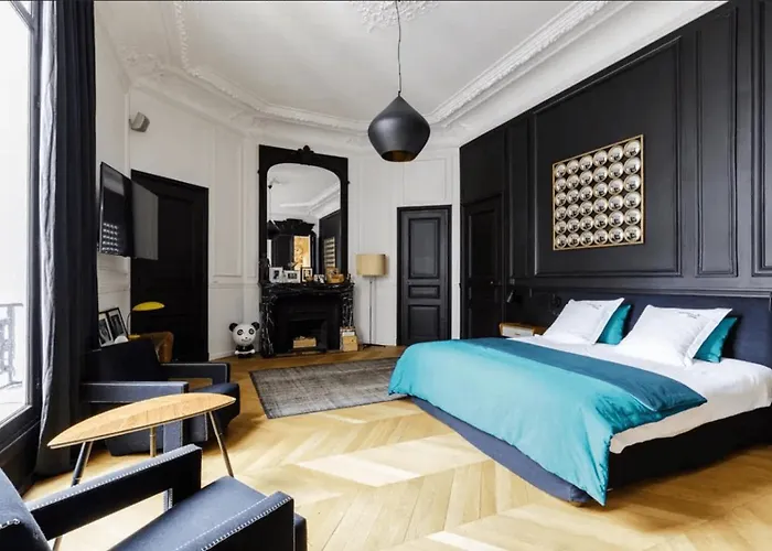 Апартаменты Champs-elysees Arc De Triomphe